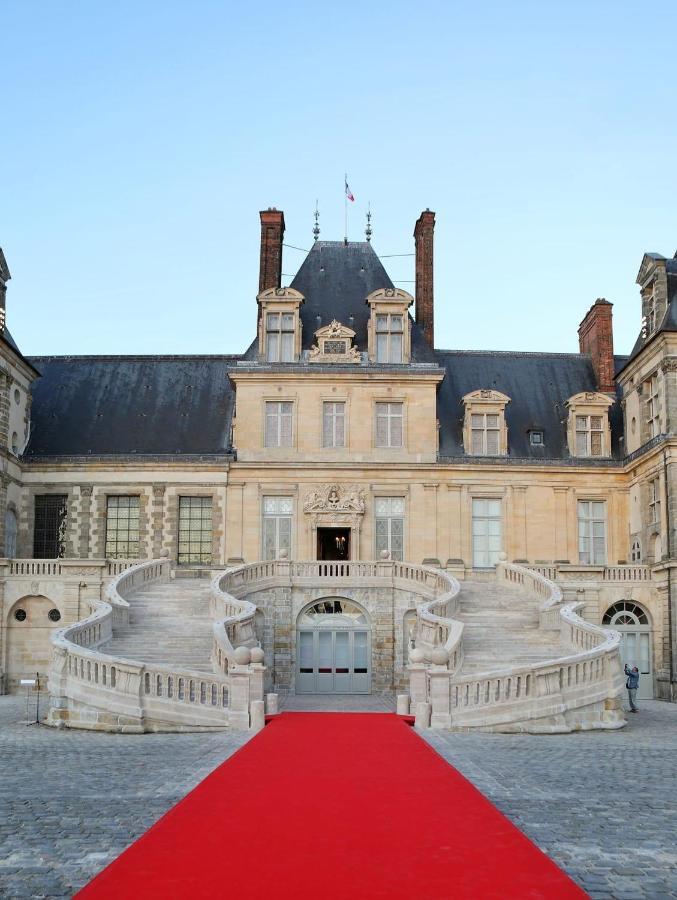 Le Denecourt - A Deux Pas De La Gare Et De La Foret De Fontainebleau Avon Екстер'єр фото